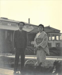 島村安彦撮影写真　1941年　川奈ホテルにて大佛夫妻